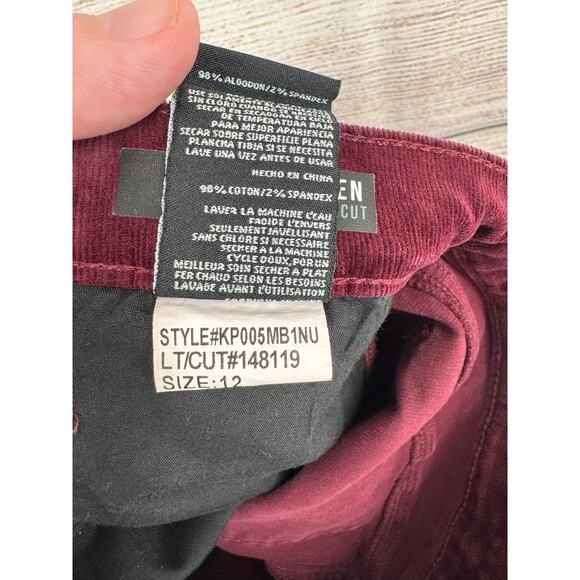 Kut from the Kloth Karen Baby Bootcut Corduroy Jeans Womens 12 Burgundy Wine - Picture 9 of 11
